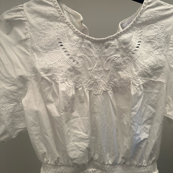 Aritzia address - Picture 2 of 7